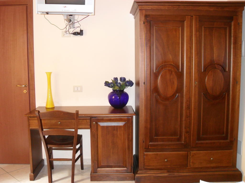 Hotel Piro Torrenova  Room photo